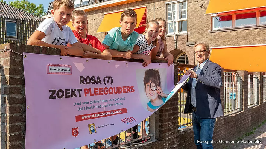 Lees voor Scholen doneren hek voor meer pleeggezinnen