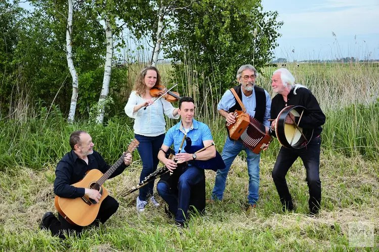 Uniek Keltisch jubileumconcert in Kasteel Radboud in Medemblik voor het 20-jarig bestaan van Baloney Celtic Music