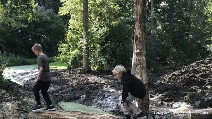 Aanleg natuurspeeltuin Skik in Schellinkhout