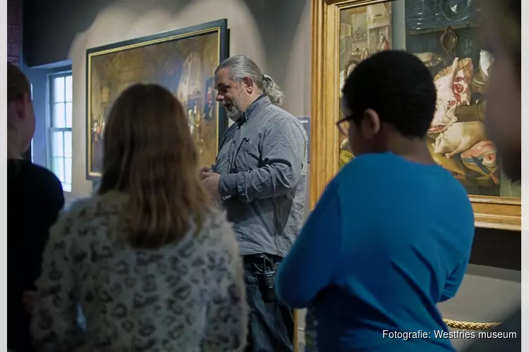 Rondleiding in Westfries museum over leren in de Gouden Eeuw tijdens onderwijsstaking