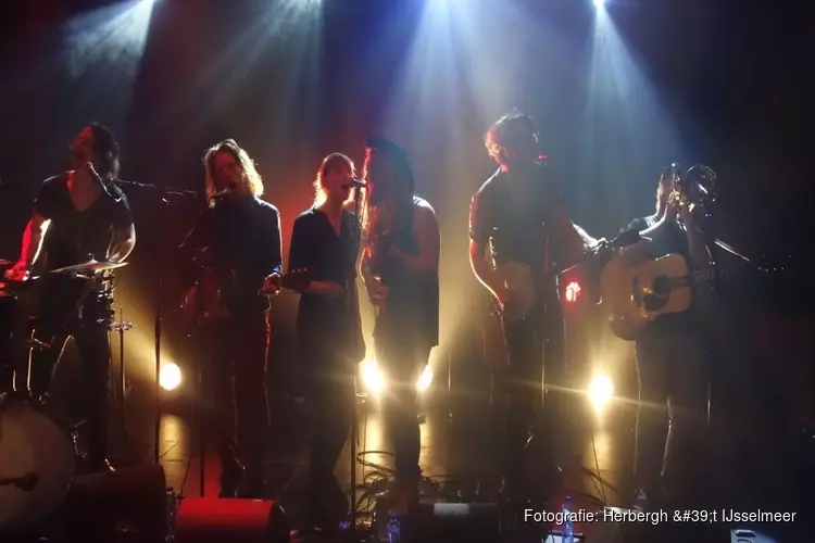 Muziek in Oosterleek met de band Dutchrow