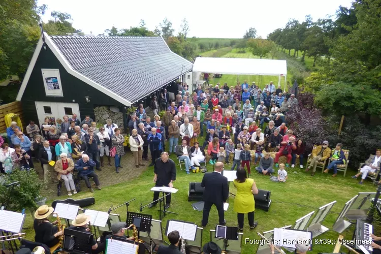 Muzikale wandeling in Oosterleek