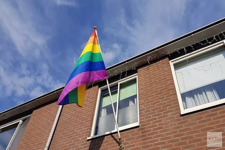 Regenboogweek Westfriesland; hijs de vlag