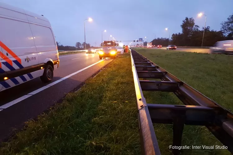 File door kettingbotsing op A7 bij Avenhorn voorbij