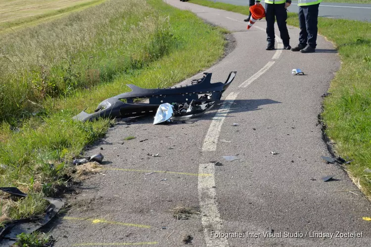 Dode en negen gewonden bij botsing op kruispunt Medemblikkerweg