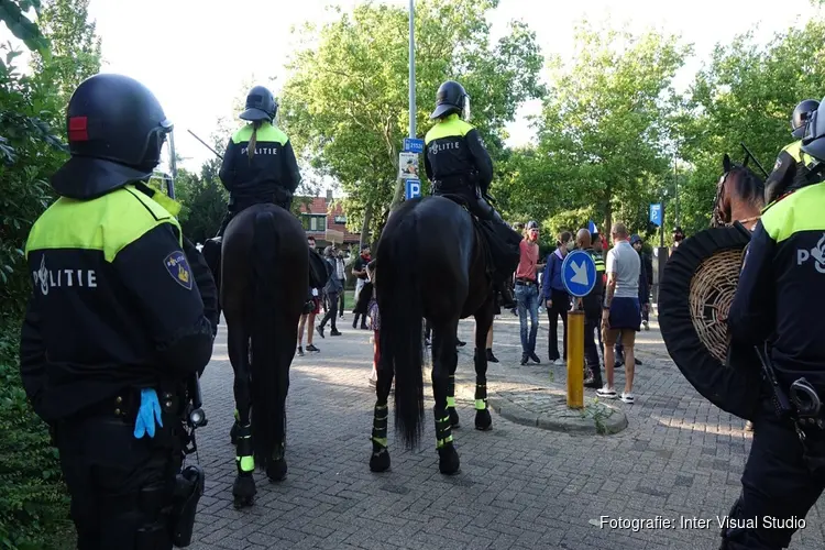 Politie zoekt getuigen en slachtoffers van onlusten