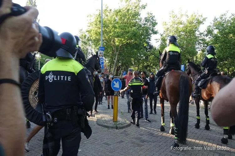 Opnieuw verdachten aangehouden na rellen Hoorn