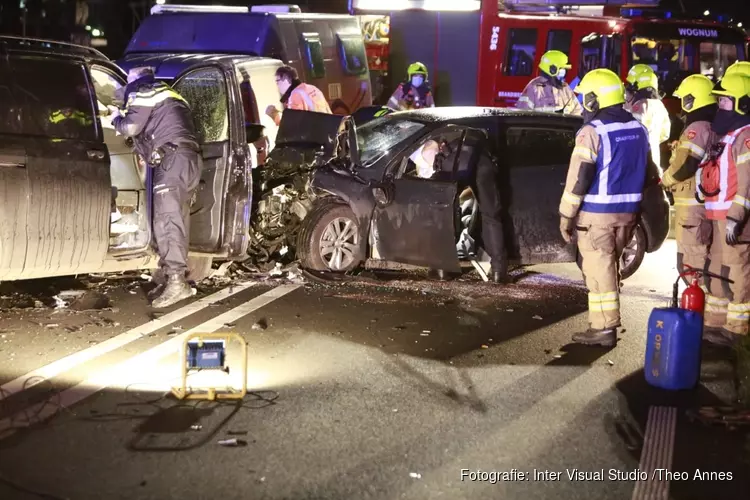 Zwaar ongeluk op N194 bij De Goorn, twee gewonden