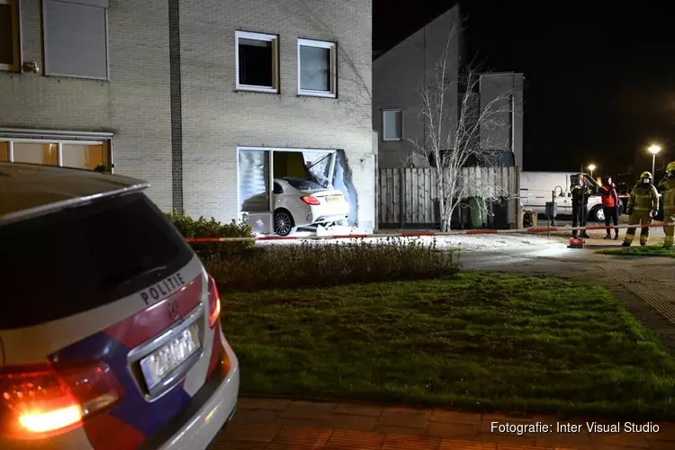 Vrouw (23) die Hoornse woning binnen reed aangehouden