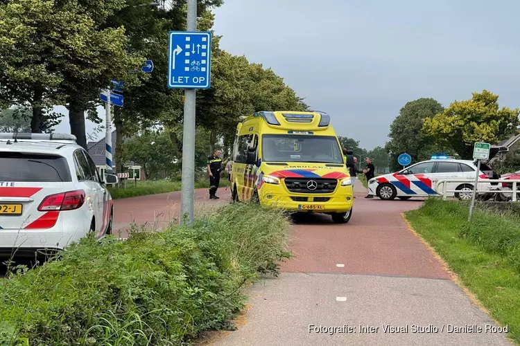 Fietser gewond na ongeval in Zwaagdijk-Oost