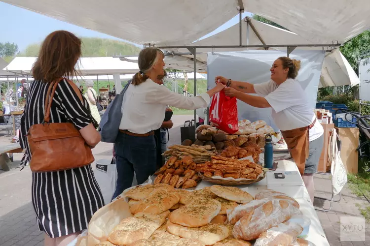 MAKs Biomarkt weer van start