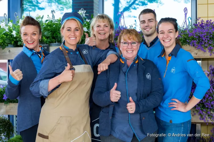 Vertrouwd winkelteam in gloednieuwe Albert Heijn Medemblik Overleek