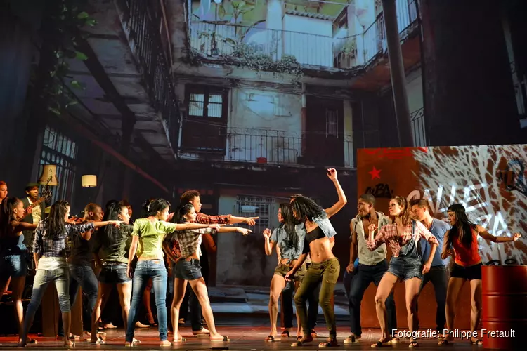 Cubaanse dansvoorstelling met een verhaal, Soy de Cuba. Te zien in Hoorn, Amsterdam en Hoofddorp