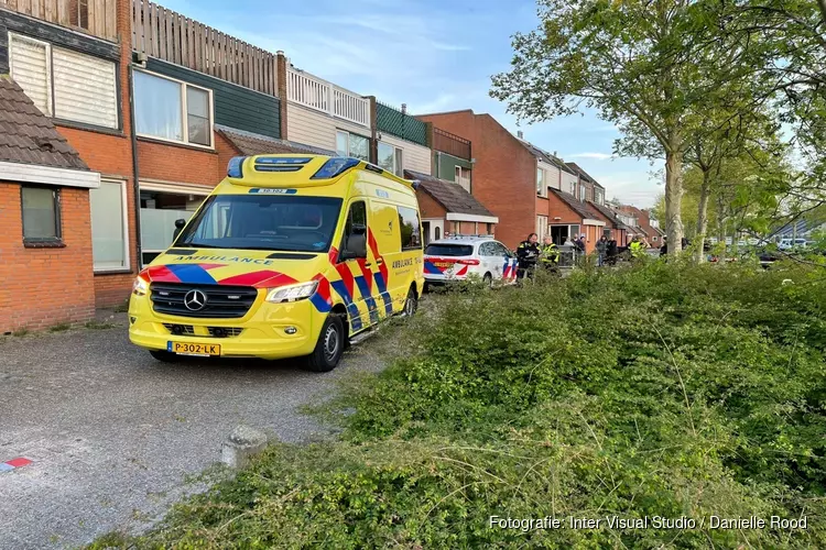 Steekincident in Enkhuizen, verdachte op de vlucht