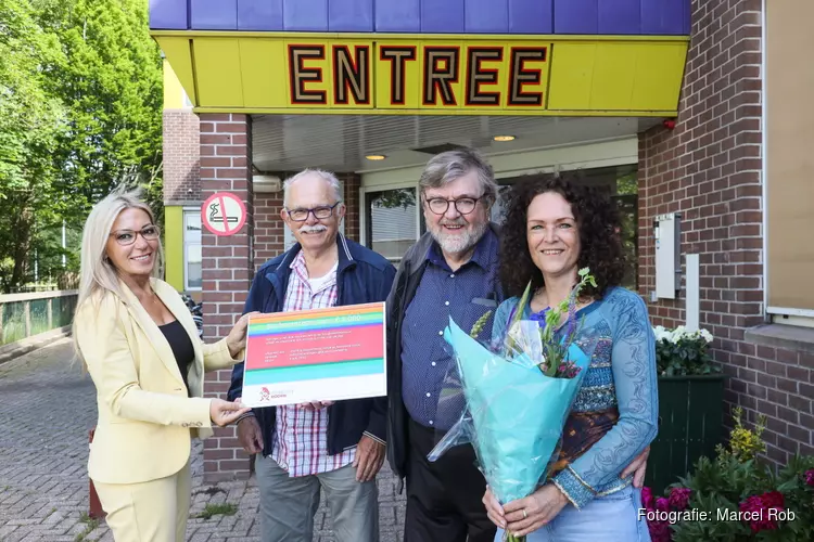 Eenhoornzegel voor Stichting Hulpverlening vanuit de Westfriese Kerken