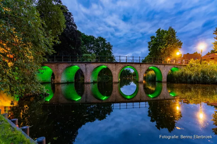 Oosterpoortbrug kleurt groen