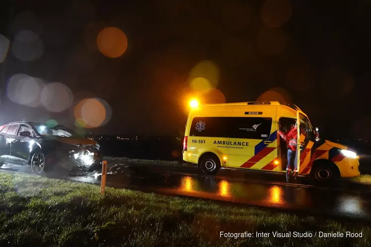 Twee gewonden bij frontale aanrijding op N307