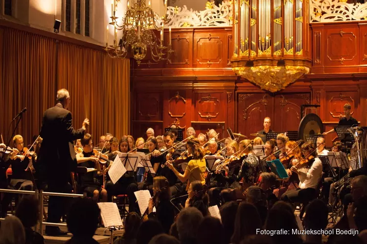 Spetterend concert Regio-orkest muziekschool Boedijn, zaterdag 18 februari in de Oosterkerk