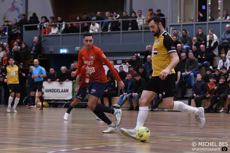 FC Eindhoven ten koste van Hovocubo naar bekerfinale