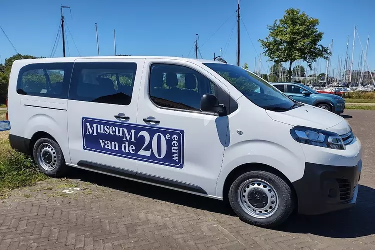 Shuttlebus van museum groot succes,  7700 passagiers in half jaar