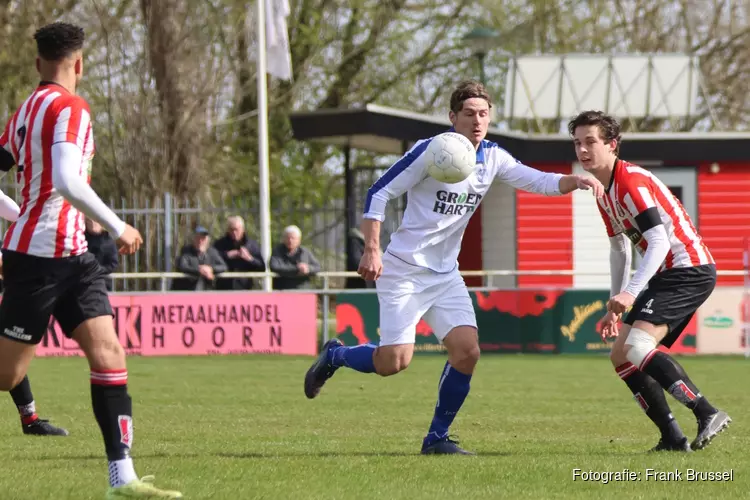 Hollandia en Purmersteijn geven elkaar niets toe