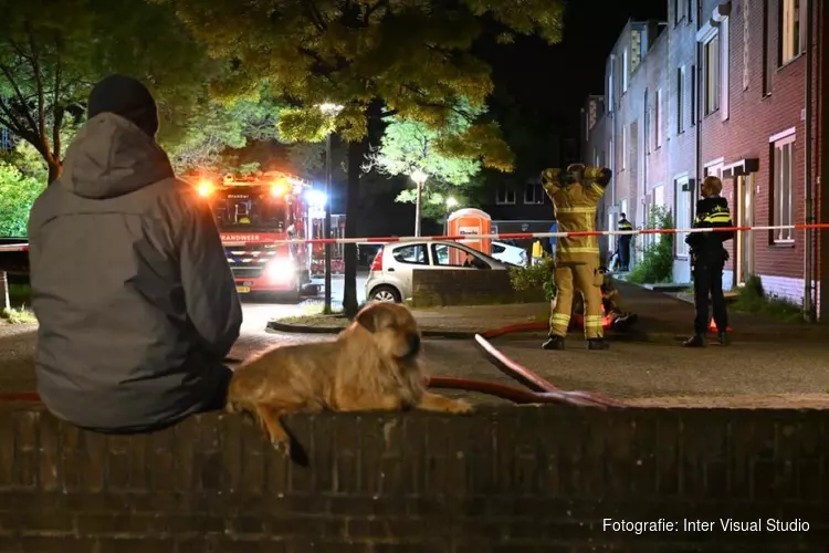 Bewoners staan urenlang buiten na sterke benzinelucht aan Palissade in Hoorn