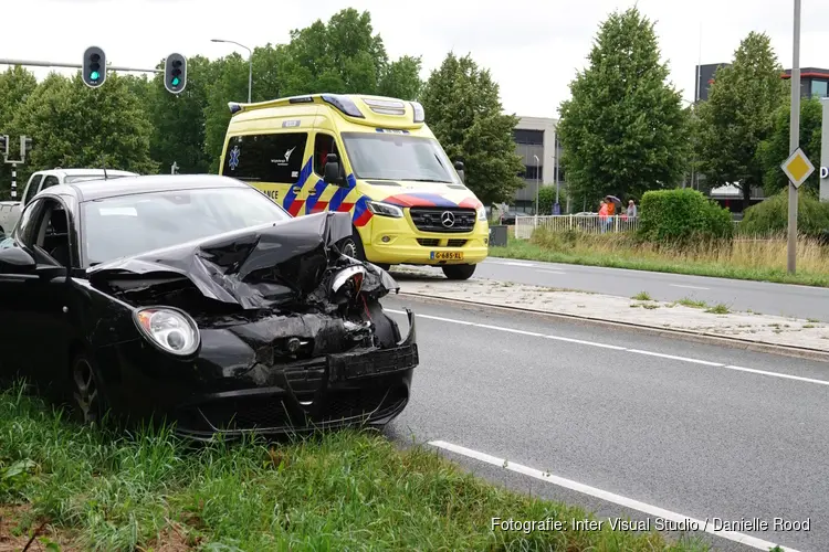 Veel schade bij kopstaartbotsing in Hoorn