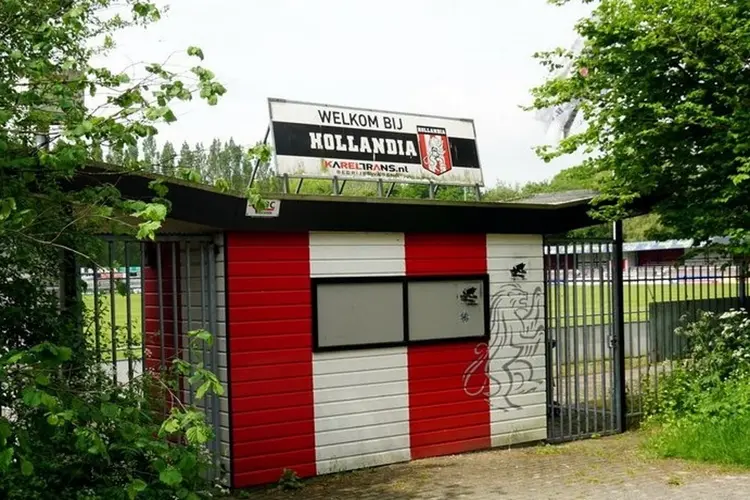 Hollandia nipt onderuit tegen Huizen