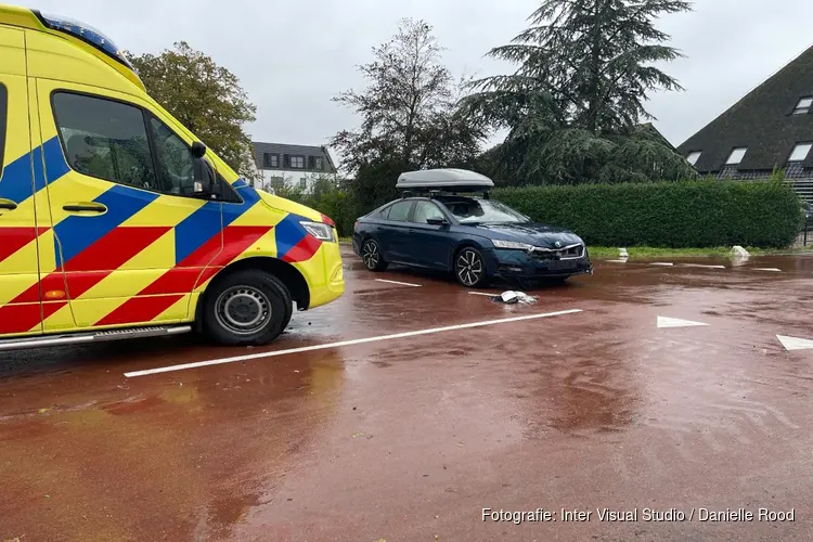 Botsing tussen twee auto`s aan Noorderdracht