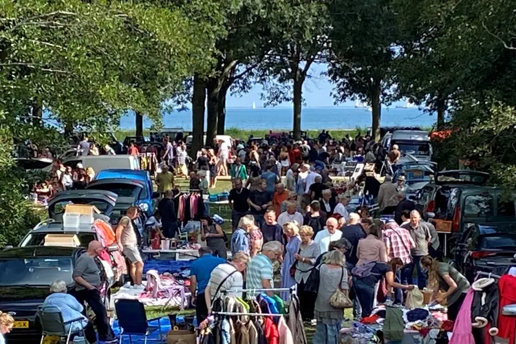 Komende zondag kofferbakmarkt in Wervershoof