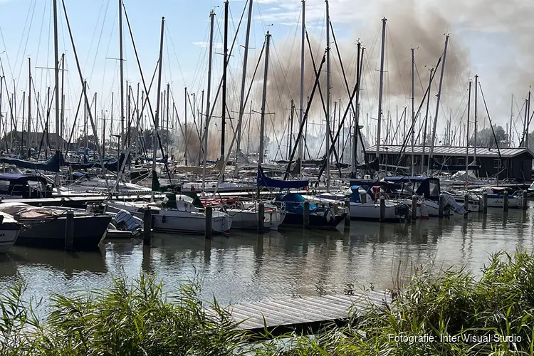 Brand in Grashaven in Hoorn