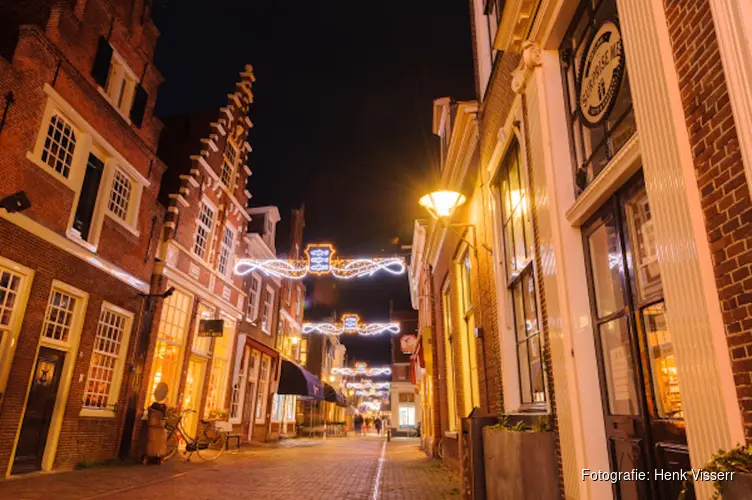 Betoverend Enkhuizen in het licht: samen stralen tijdens Zuiderzeelicht