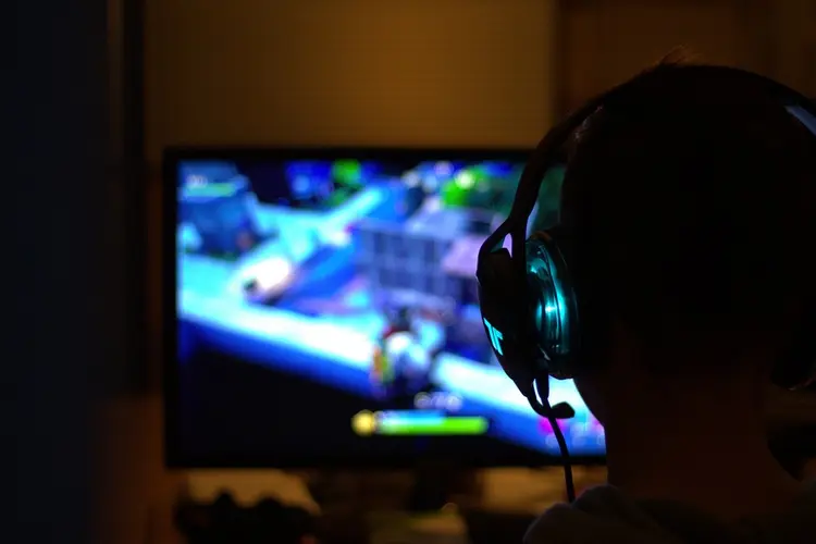 Van Fierljeppen tot Fortnite: Hoe Sport en Spel in Friesland Veranderen