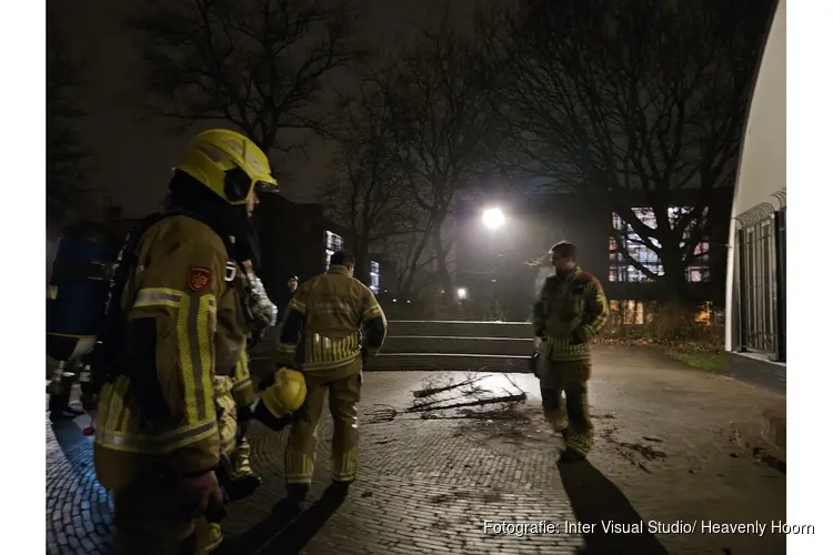 Kerstbomen in brand in Schagen