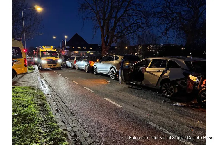 Ernstig ongeluk op Dorpsstraat in Zwaag